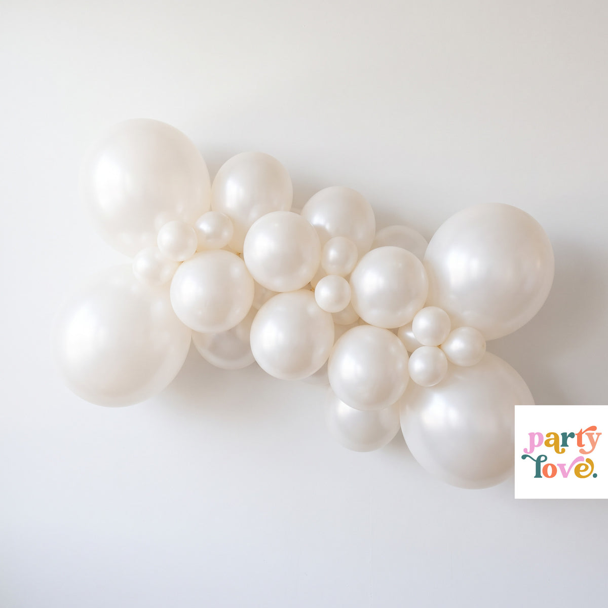 Anagram Pearl White Latex Balloons