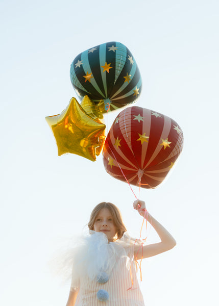 Red Starry Foil Orbz Balloon 50cm